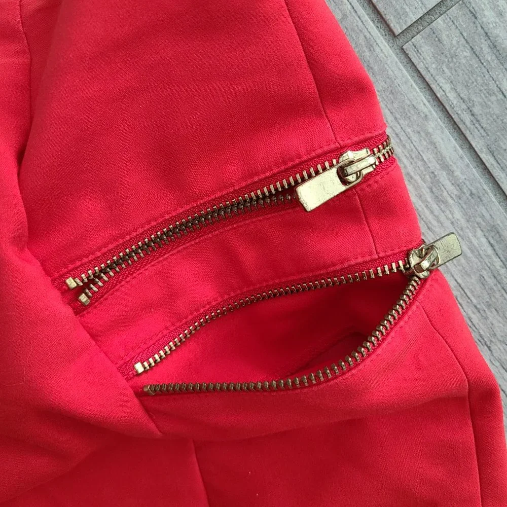 H&M women's red pencil skirt with gold zippers size 10